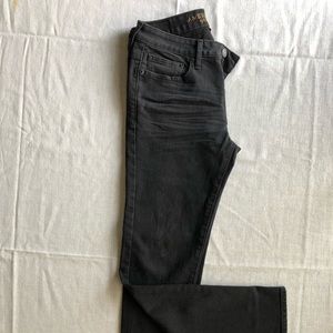 American Eagle black denim!